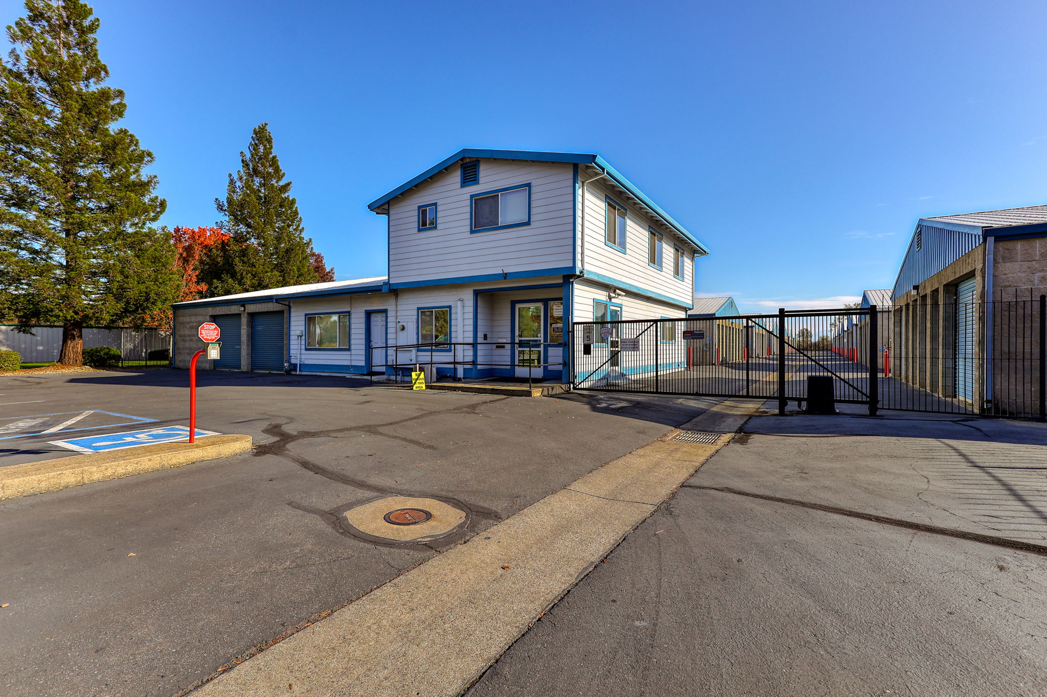 Crown Storage in Redding, CA